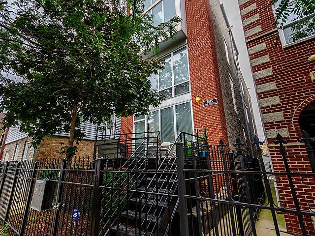 1015 N Hermitage Ave. #C, Chicago, IL 60622