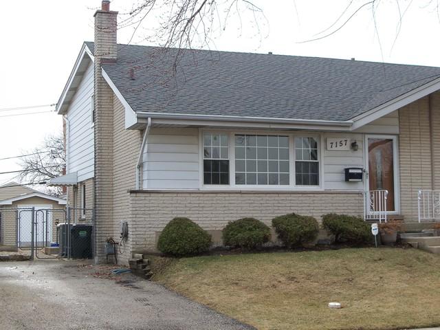 7157 W Greenleaf St., Niles, IL 60714
