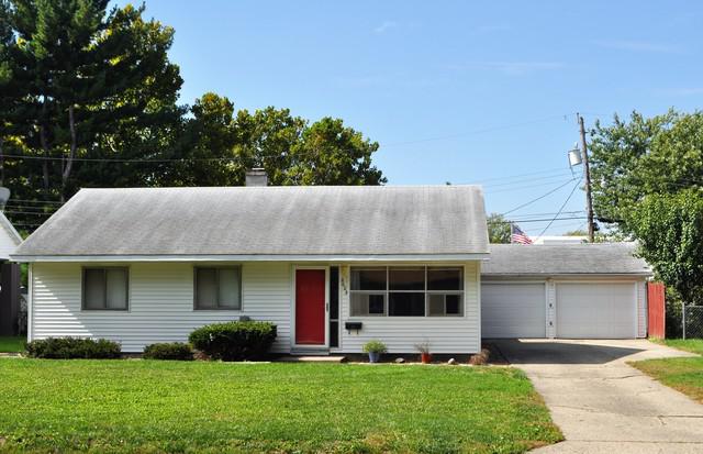 2005 Joanne Ln., Champaign, IL 61821