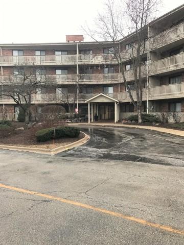 1700 Wedgewood Dr. #107, Gurnee, IL 60031