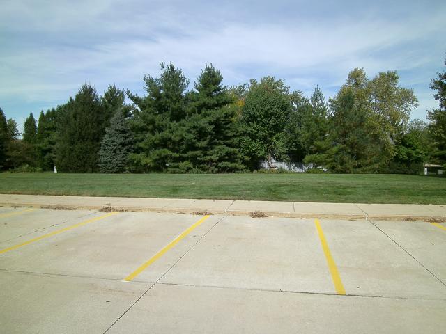 2912 Crossing Ct., Champaign, IL 61822
