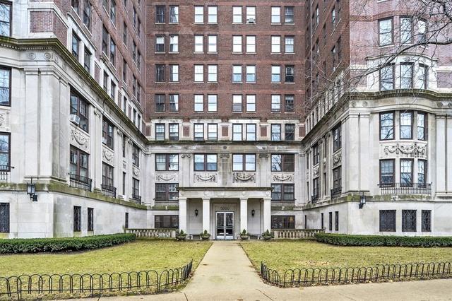 5000 N Marine Dr. #15F, Chicago, IL 60640