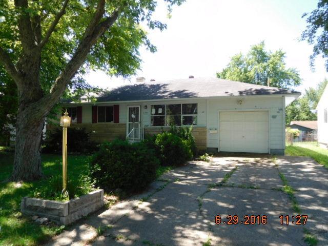 1501 S Paula Dr., Champaign, IL 61821