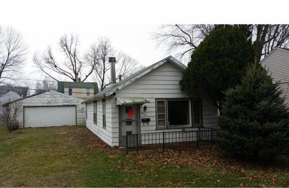 2520 W Laura Ave., Peoria, IL 61604