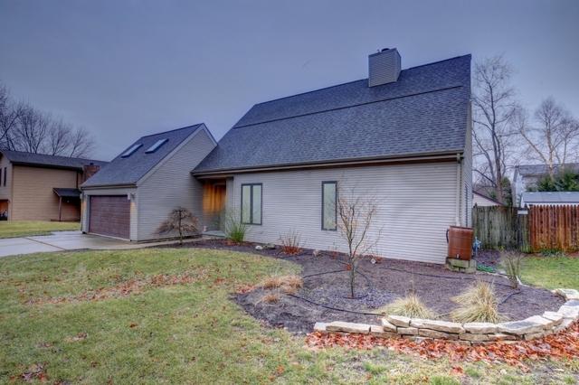 709 S Ashton Ln., Champaign, IL 61820