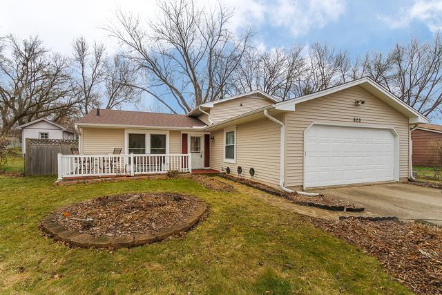 820 S 10th Ave., St. Charles, IL 60174