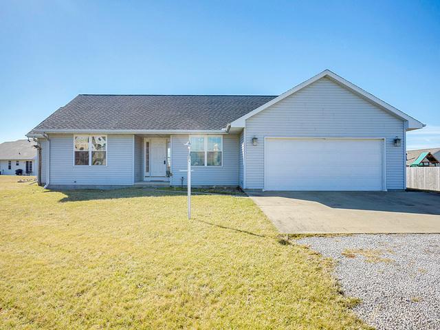 607 Folsom Ct., Sidney, IL 61877