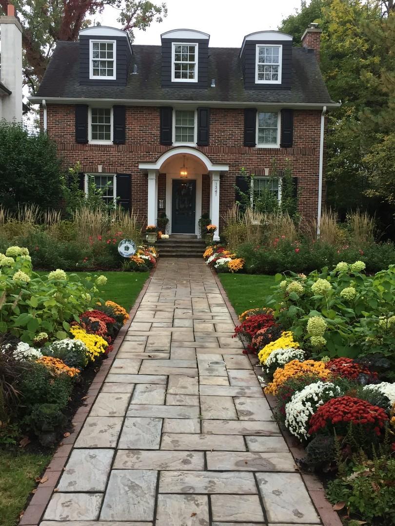 1341 Ashland Ave., Wilmette, IL 60091