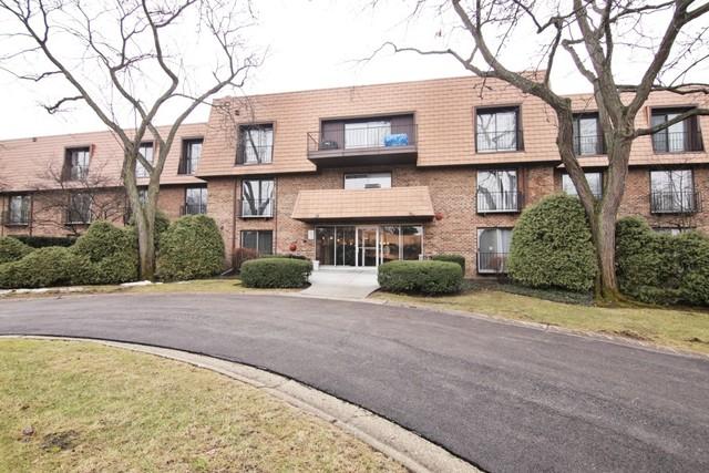 3900 Dundee Rd. #210, Northbrook, IL 60062