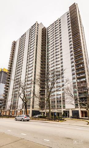 1255 N Sandburg Ter. #2011, Chicago, IL 60610