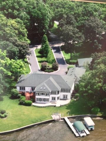 2923 Regner Rd., Mchenry, IL 60051