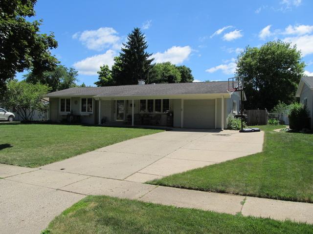 653 Coventry Ln., Crystal Lake, IL 60014