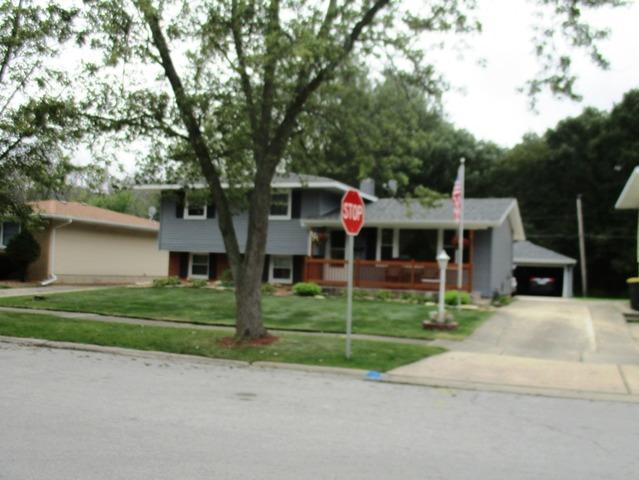 18944 Wildwood Ave., Lansing, IL 60438