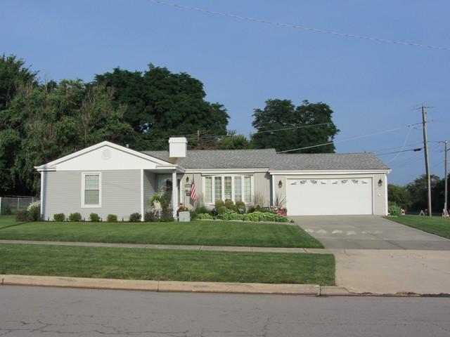 1521 Edgerton Dr., Joliet, IL 60435