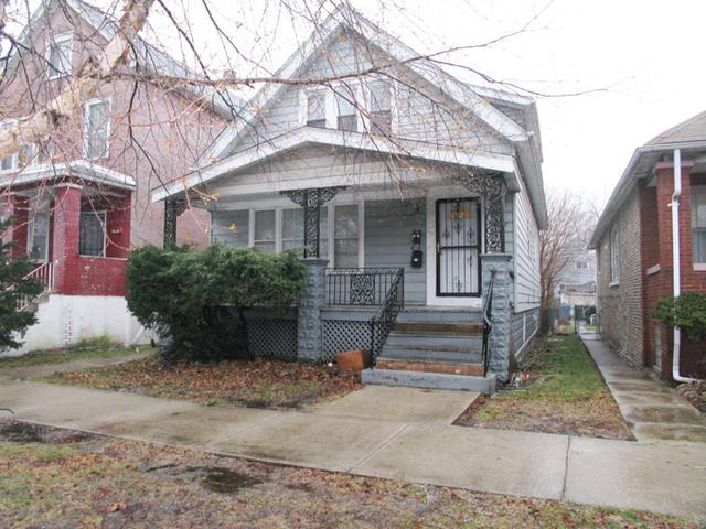 8632 S Kingston Ave., Chicago, IL 60617