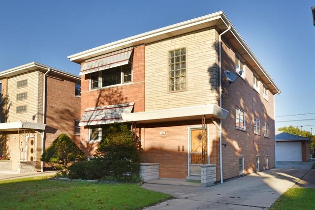 7963 S Komensky Ave., Chicago, IL 60652