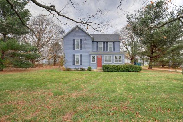 62 County Road 1500 N, Seymour, IL 61875