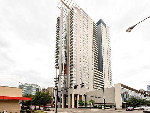 737 W Washington Blvd. #802, Chicago, IL 60661