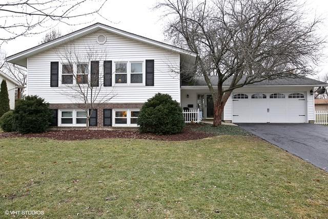 6934 Martin Dr., Woodridge, IL 60517