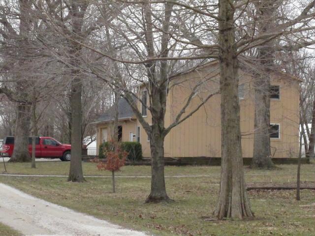 2451 E 1225 N Rd., St. Joseph, IL 61873