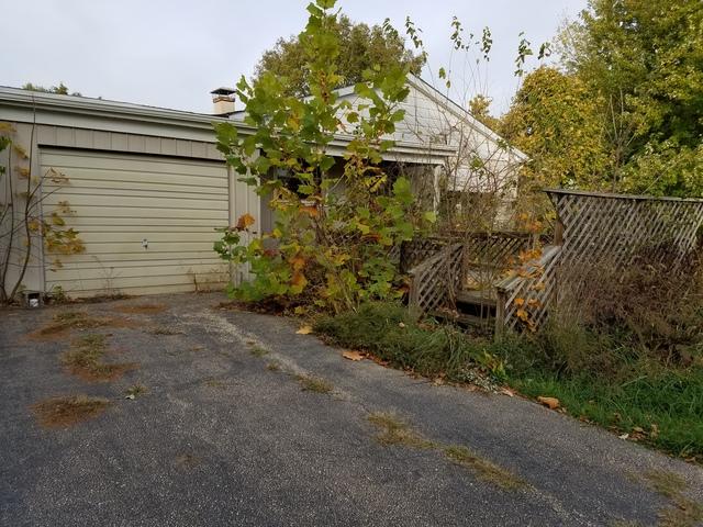 313 E Vine St., Toulon, IL 61483