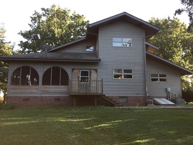 205 W School Rd., Maroa, IL 61756