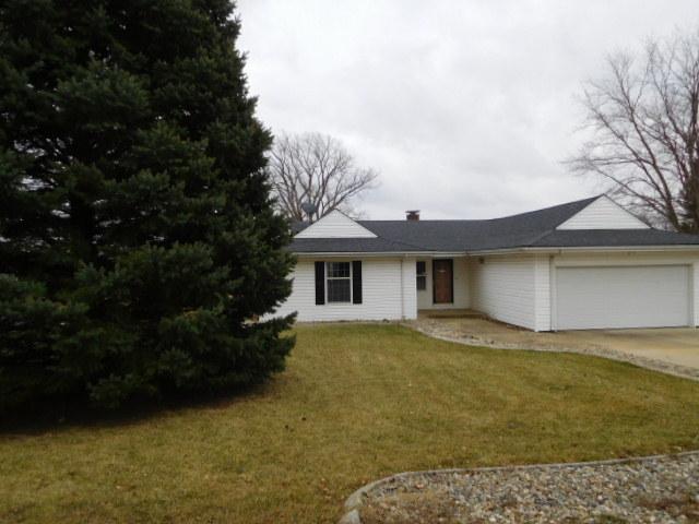 13742 E Cr 3700 N Rd., Hoopeston, IL 60942
