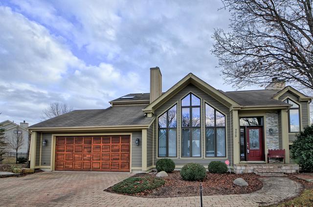 775 Feather Sound Dr., Bolingbrook, IL 60440