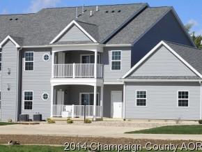 3048 E Stillwater Landing #102, Urbana, IL 61802
