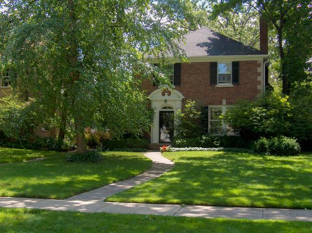 1355 Ashland Ave., Wilmette, IL 60091