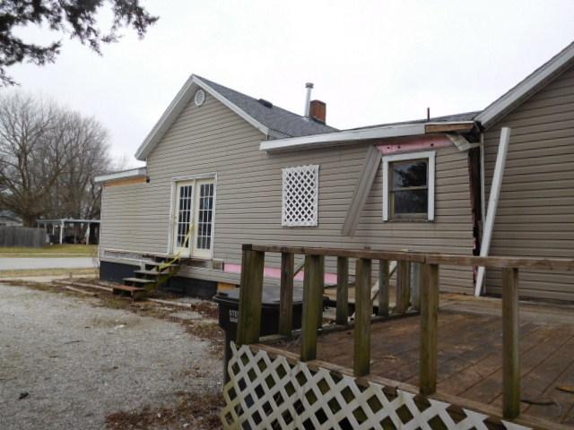 1202 N Walnut St., Litchfield, IL 62056