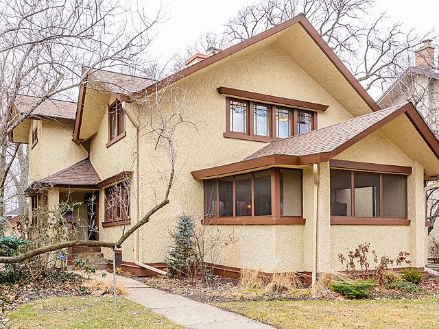 823 Fair Oaks Ave., Oak Park, IL 60302