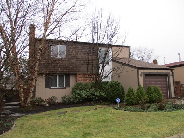 1049 Bob O Link Dr., Darien, IL 60561