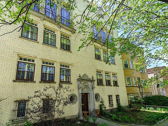 2415 W Lunt Ave. #3E, Chicago, IL 60645