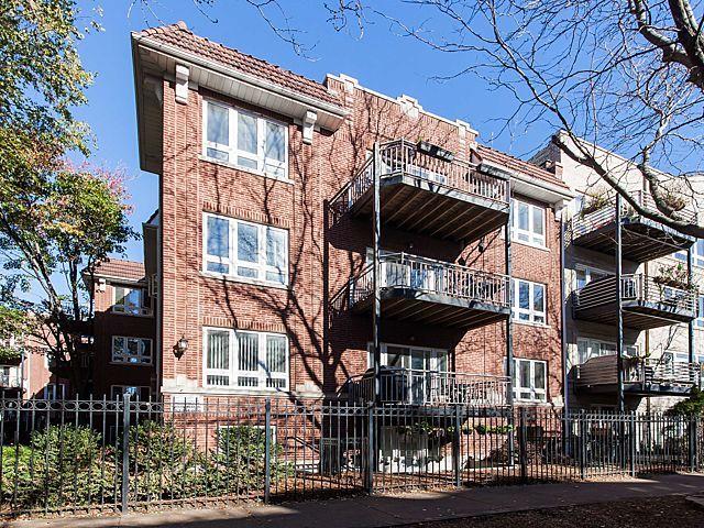 906 W Agatite Ave. #1, Chicago, IL 60640