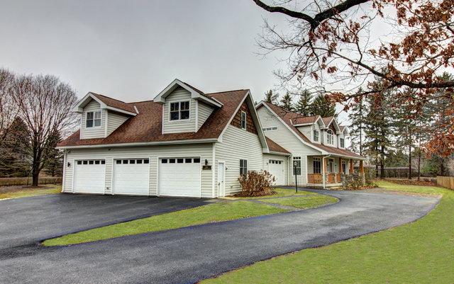 810 Harrison Ln., Johnsburg, IL 60051