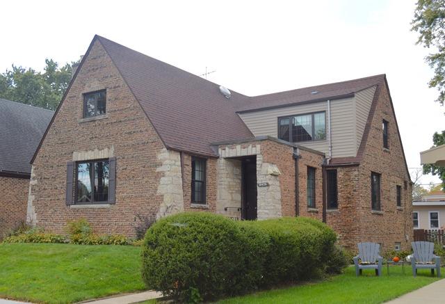10626 S Leavitt St., Chicago, IL 60643