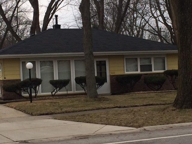 363 Blackhawk Dr., Park Forest, IL 60466