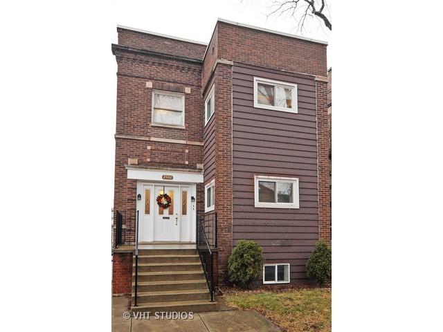 2546 W Argyle St., Chicago, IL 60625