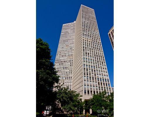 2626 N Lakeview Ave. #2205, Chicago, IL 60614