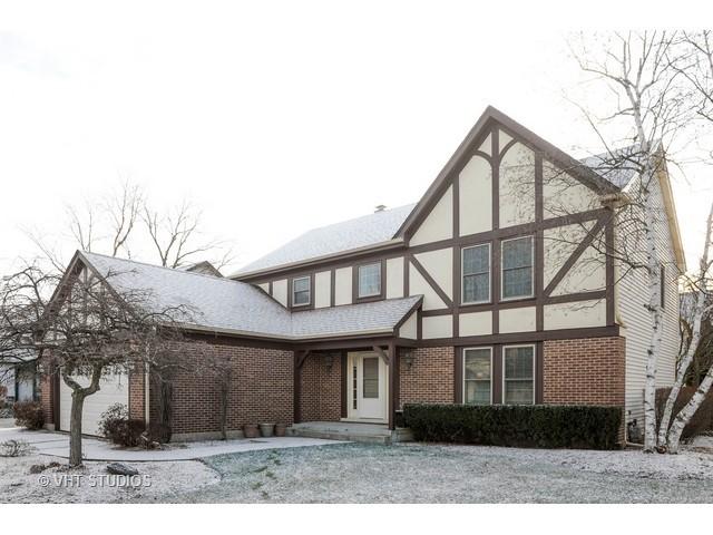 427 W Whitehall Dr., Arlington Heights, IL 60004