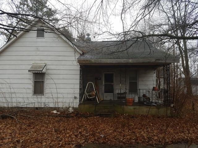 120 N Walnut St., Windsor, IL 61957