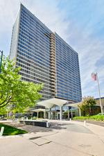 3550 N Lake Shore Dr. #1302, Chicago, IL 60657