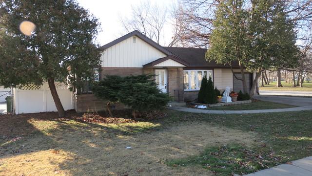 6455 W 93rd St., Oak Lawn, IL 60453