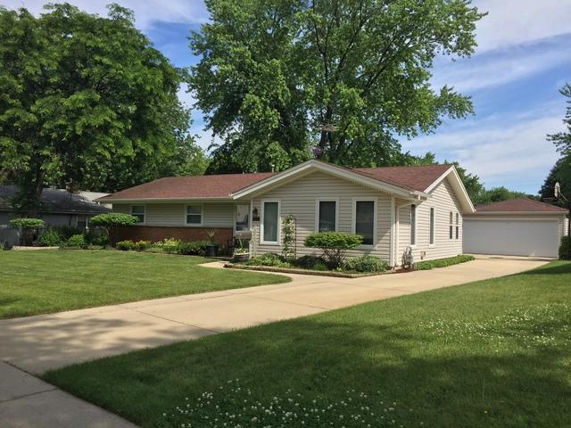 1704 Weathersfield Way, Schaumburg, IL 60193