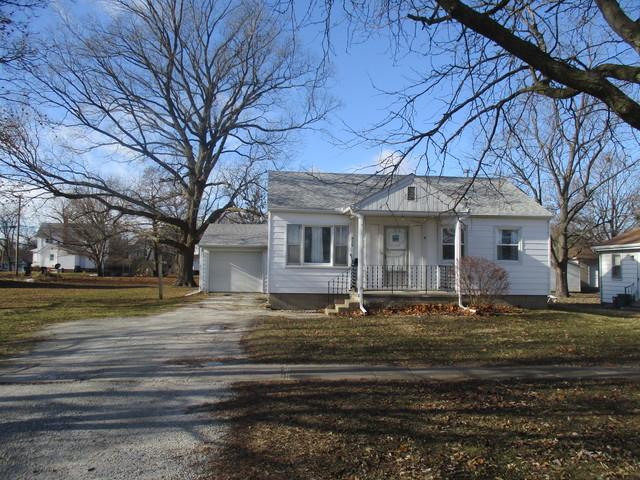 415 N Guthrie St., Gibson City, IL 60936