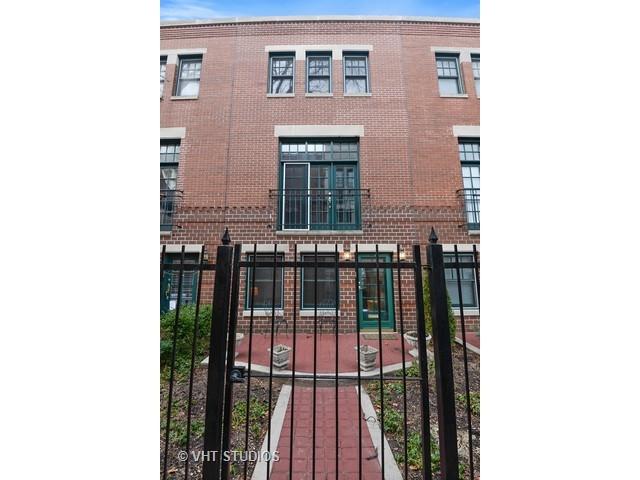 2652 N Southport Ave. #D, Chicago, IL 60614
