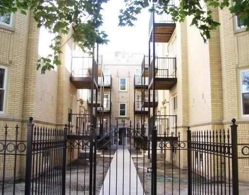 6343 N Washtenaw Ave. #3S, Chicago, IL 60659
