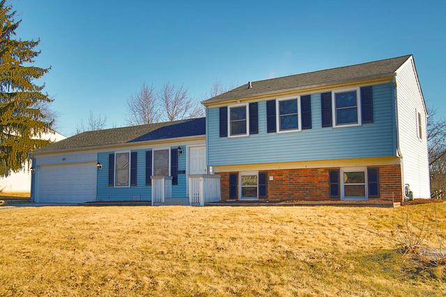 201 Covington Pl., Schaumburg, IL 60194