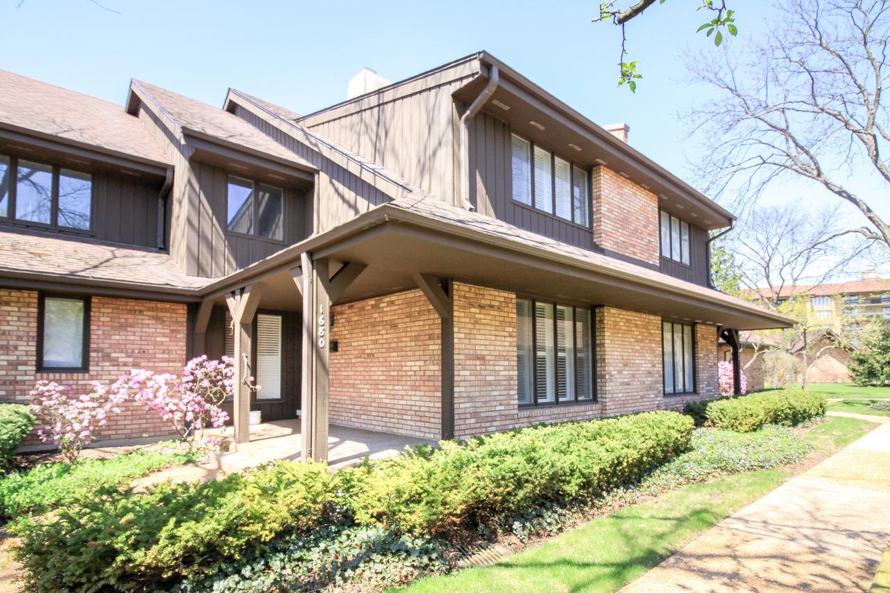 1680 Mission Hills Rd., Northbrook, IL 60062